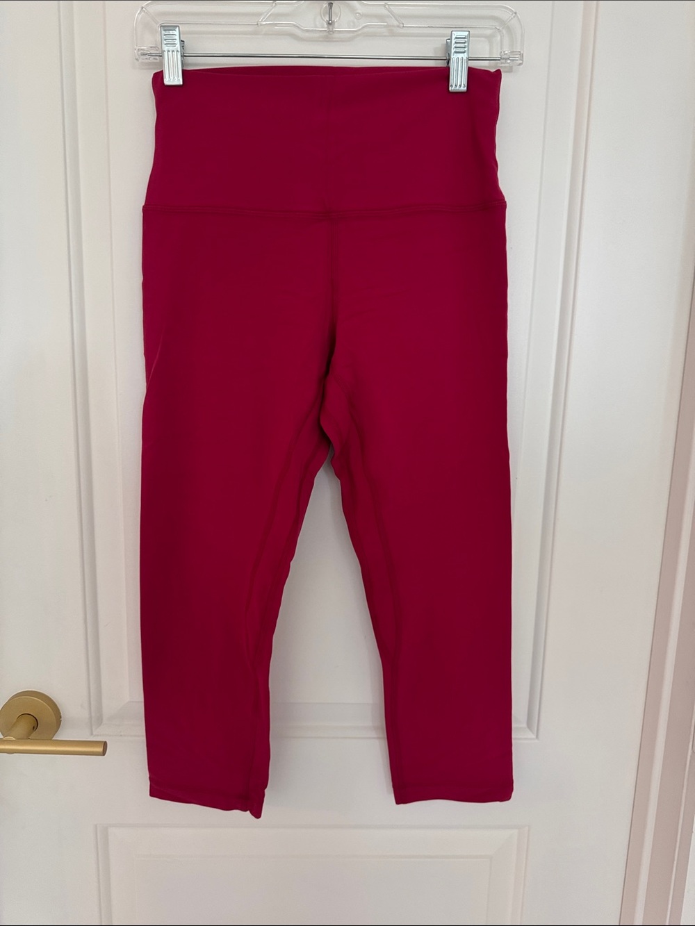 Lululemon size 8 High-Waist Active Capri Leggings in Deep Pink